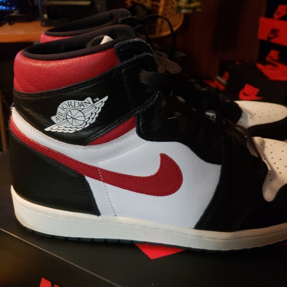 Nike Jordan 1 OG 13 Gym Red - Picture 3 of 6